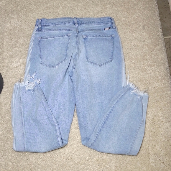 KanCan Erin High Rise Slim Straight Leg Pin Stripe Jeans 7 - Picture 4 of 16